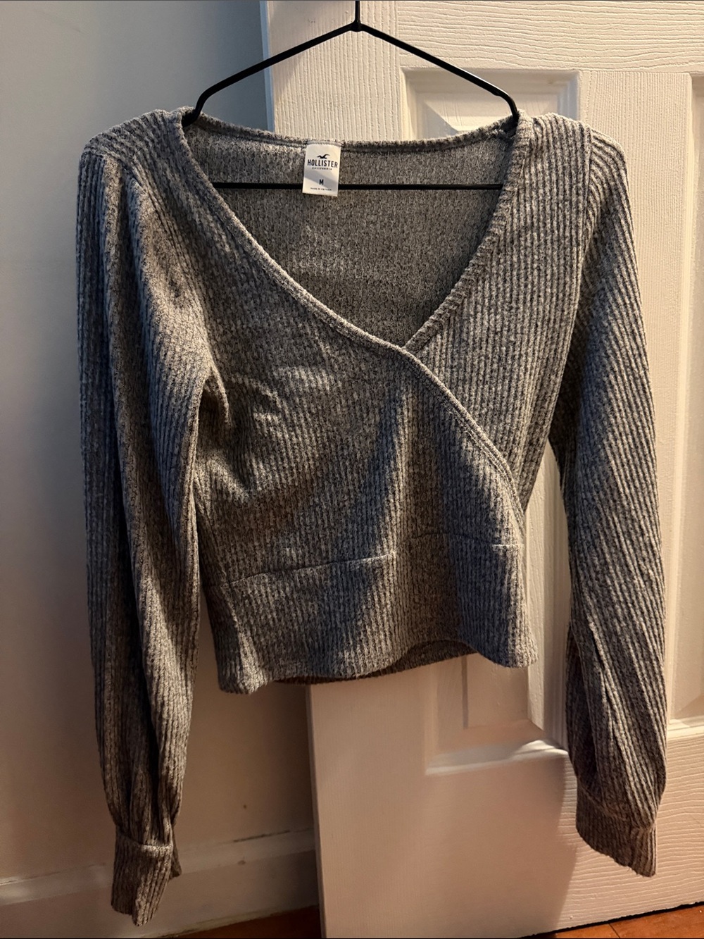 Hollister Gray Ribbed Wrap Pullover